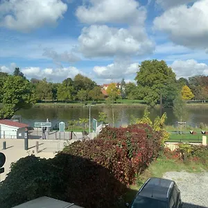 https://mimi-bellerive-sur-allier-03700.hotels-rhonealpes.com