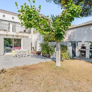 https://le-nadadou-par-dodo-a-cassis.fr-provencehotel.com