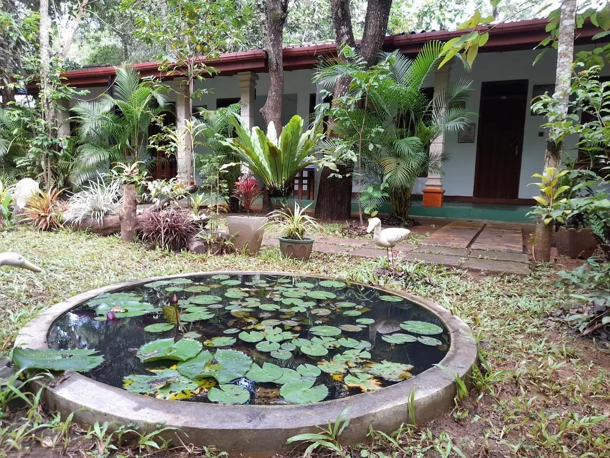 Alojamento de Turismo Selvagem Sigiri Jungle Villa Sigiriya